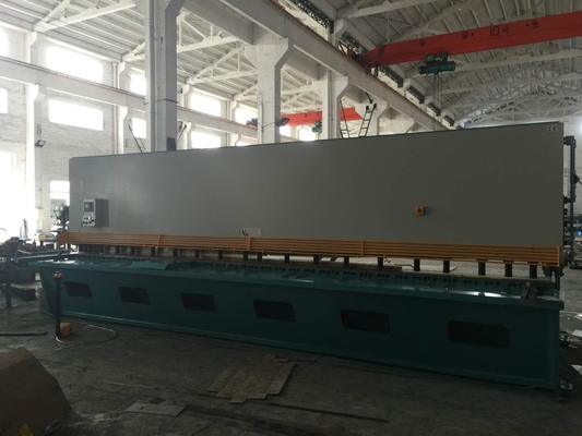 Cięcie blach Cnc Maszyna do cięcia blachy Prasa do cięcia blachy Qc12k-4x3200