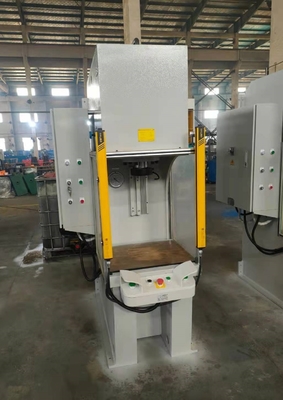 Wysokiego ciśnienia urządzenia hydraulicznego tłoczenia aluminium 440V z 20,3MPA-25MPA